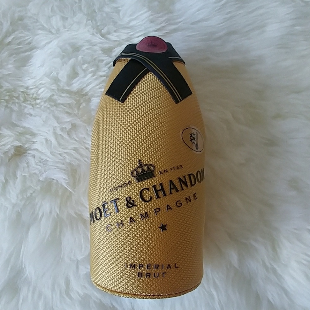 Isotherm suit (insulated sleeve for champagne bott
